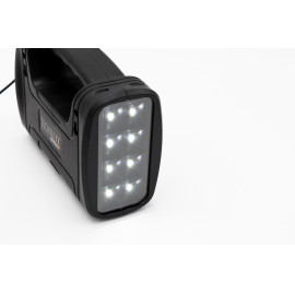 KIT INCLUDING SOLAR PANEL, POWER STATION, 3 160lm LED BULBS